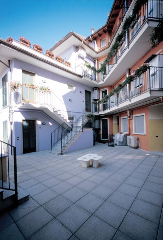 באוונו Hotel Residence Dei Fiori מראה חיצוני תמונה